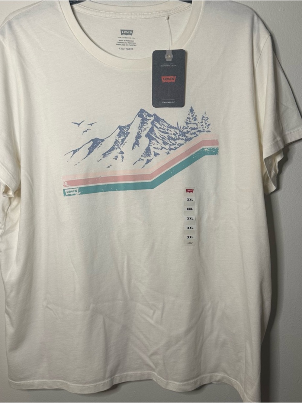 Levi's Womens XXL Short Sleeve Logo T-Shirt White Mountain Outdoorsy Graphic NEW